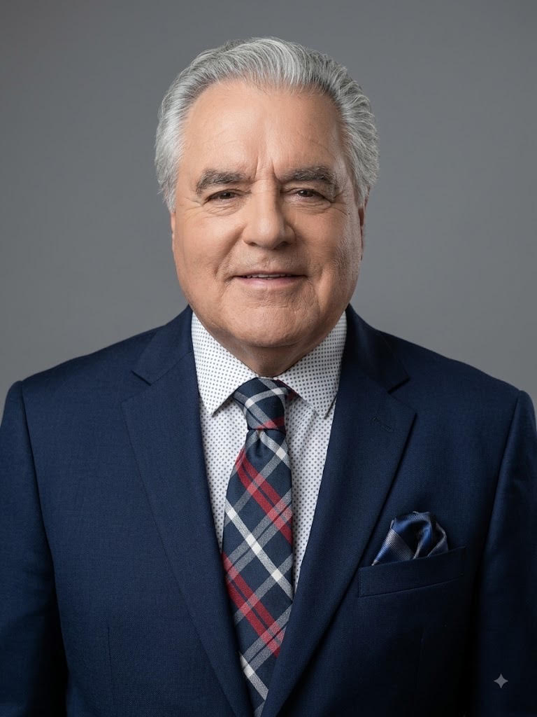 Renán Gallardo - Fundador & Corredor de Propiedades